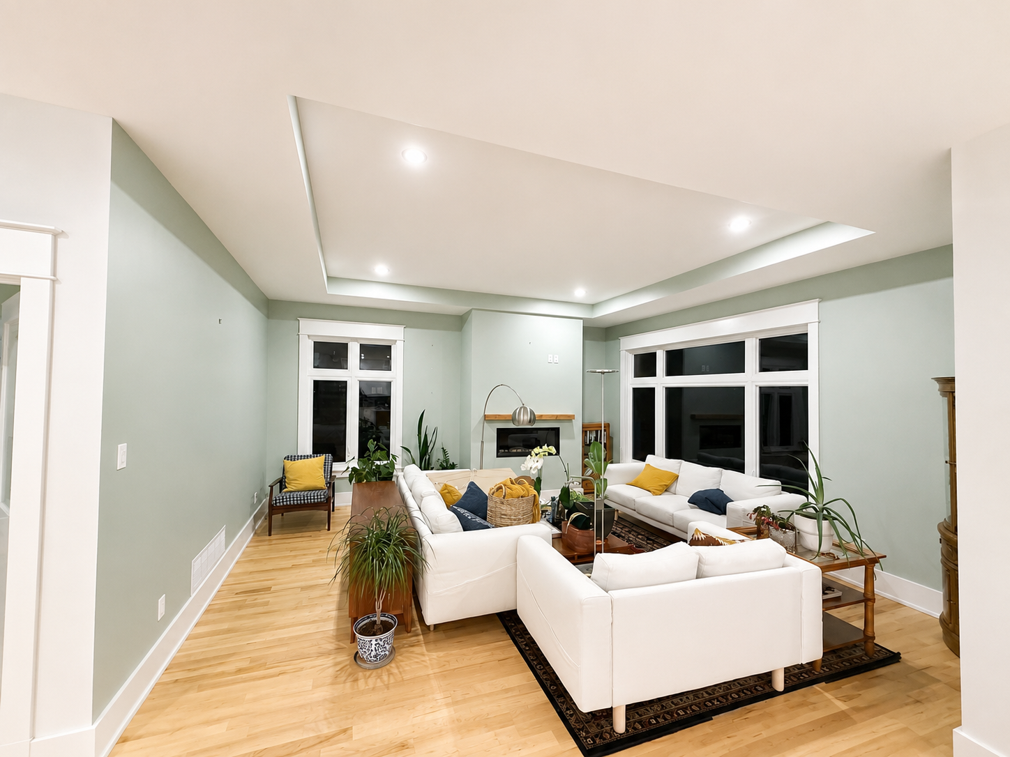 Interior painting — living room, kitchen and cabinets